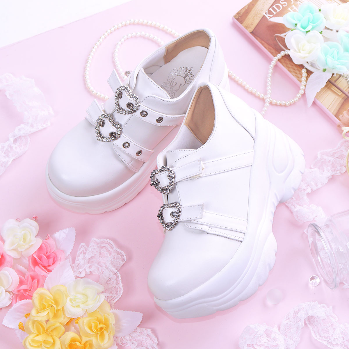 楽天市場】スニーカー レディース 厚底 軽量 ハート 疲れにくい 黒