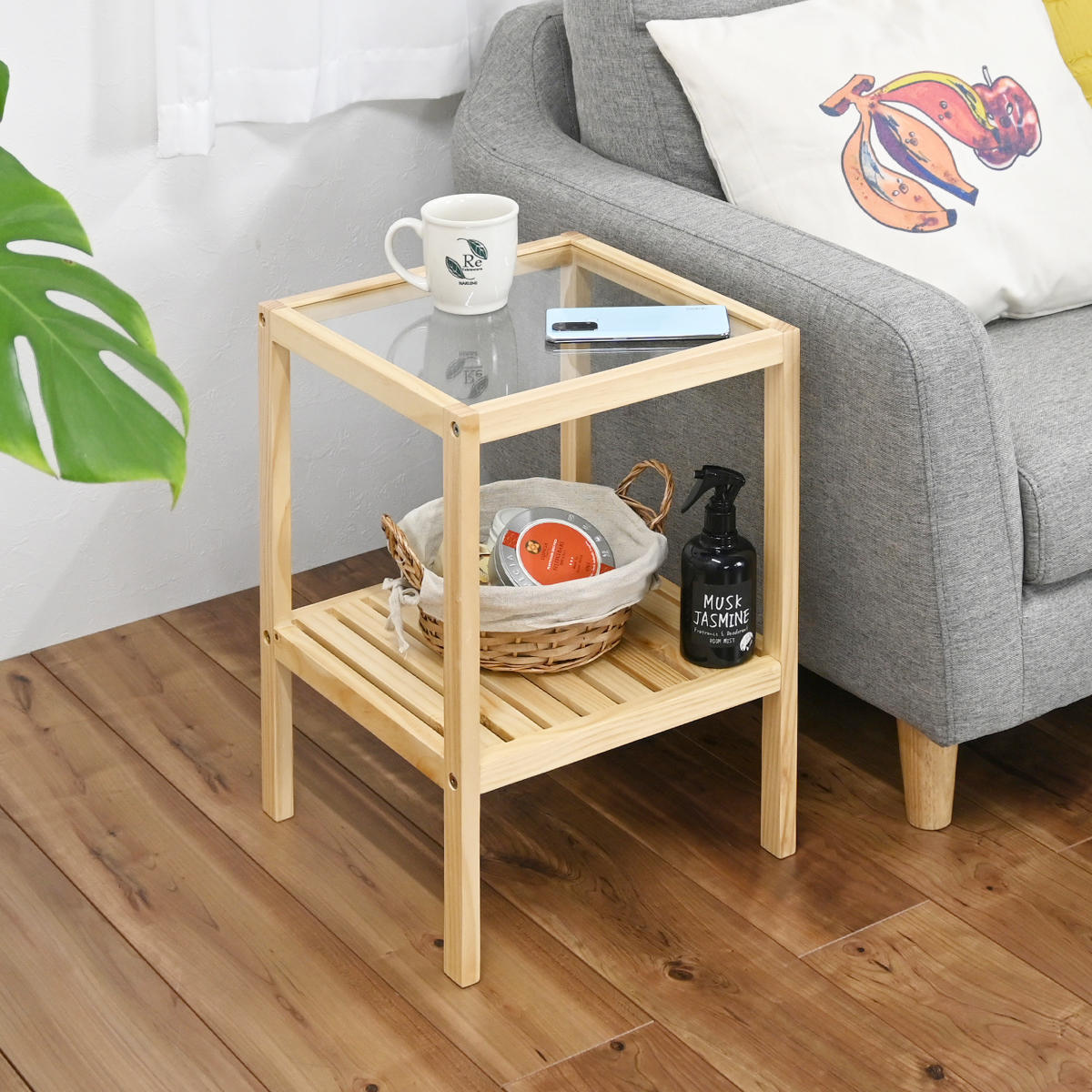 楽天市場】サイドテーブル ガラス天板 天然木フレーム 棚付 約36cm角