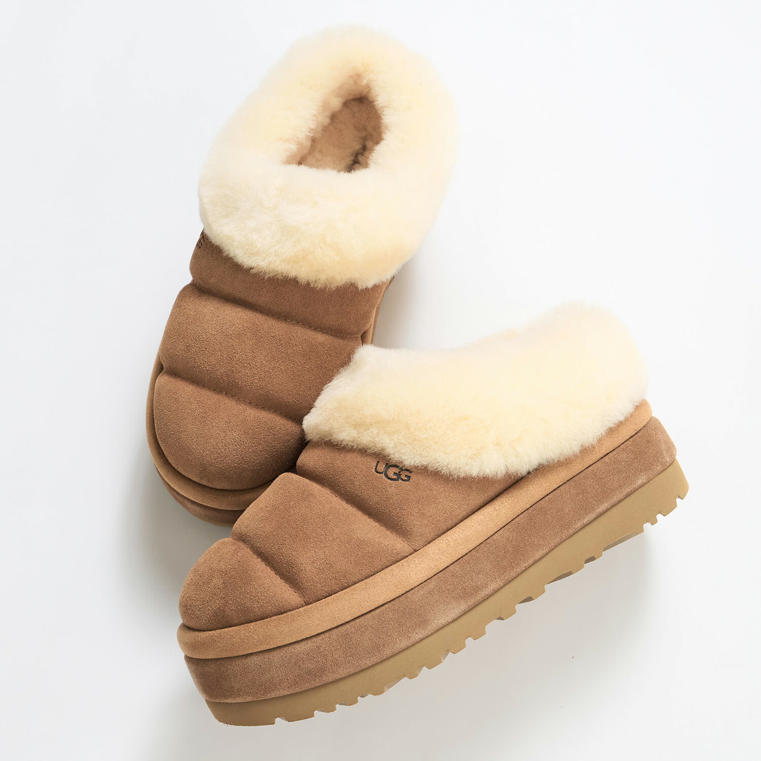 ugg-1146390_9.jpg