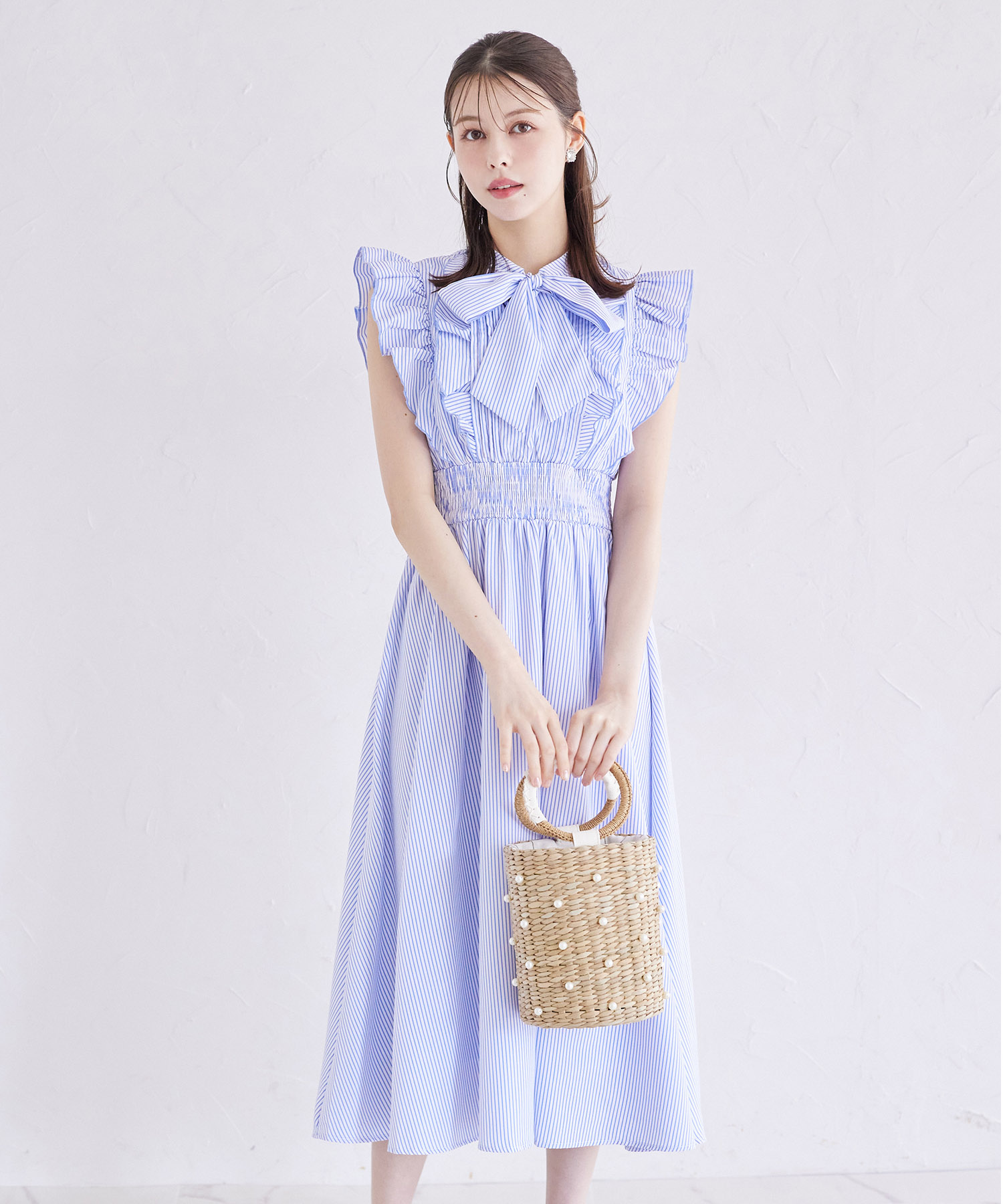 フリル付きボウタイリボンストライプワンピース