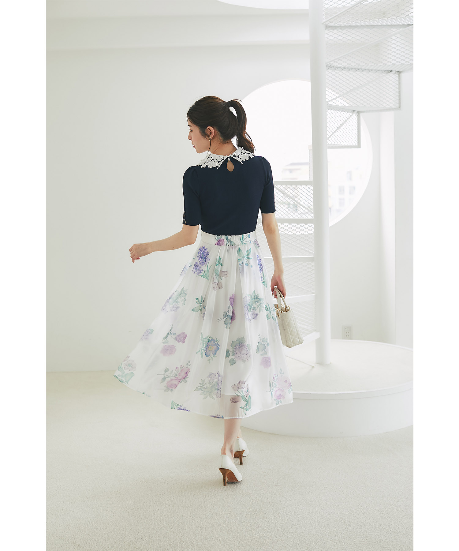 2WAYフラワーレース襟付きリブニットプルオーバー