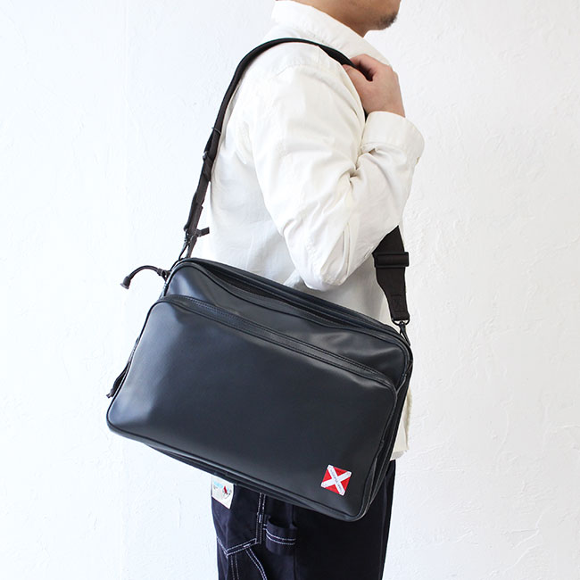 LUGGAGE LABEL ラゲッジレーベル ライナー ショルダーバッグ | TOZAI