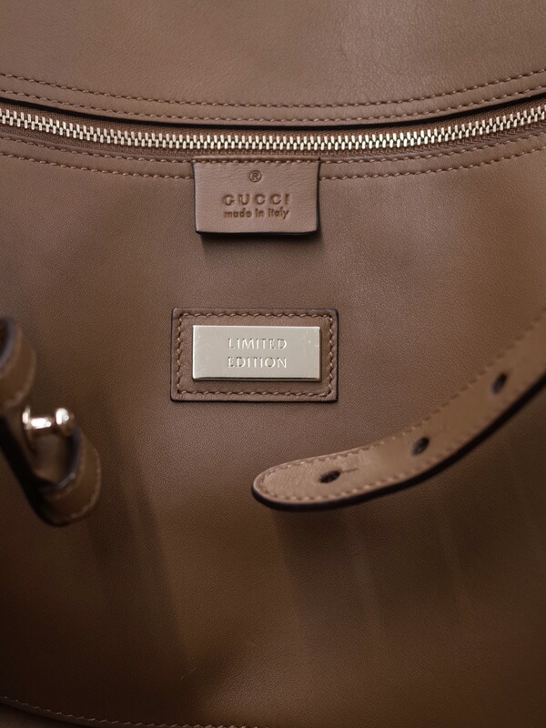 GUCCI】グッチ『ニュージャッキー パイソン トートバッグ』362970