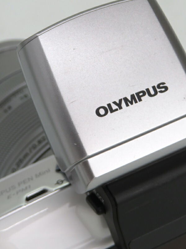 オリンパス『OLYMPUS PEN mini E-PM1 レンズキット ホワイト』マイクロ