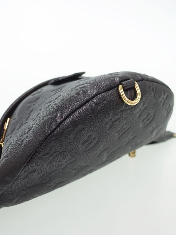 LOUIS VUITTON】ルイヴィトン『モノグラム アンプラント バムバッグ
