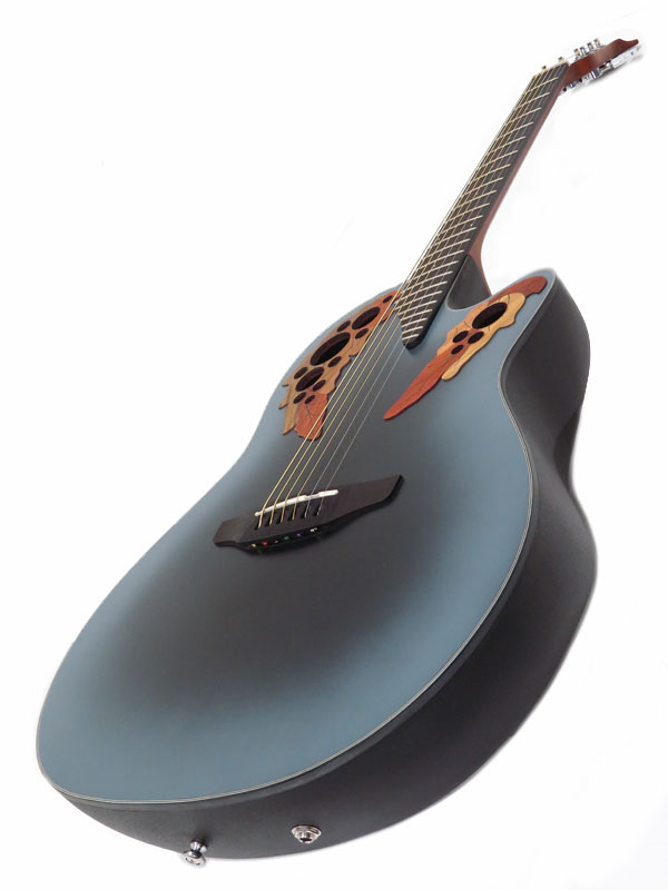 OvationエレアコギターCelebrity 「CE44-RBB」/保証期間中 Ovation