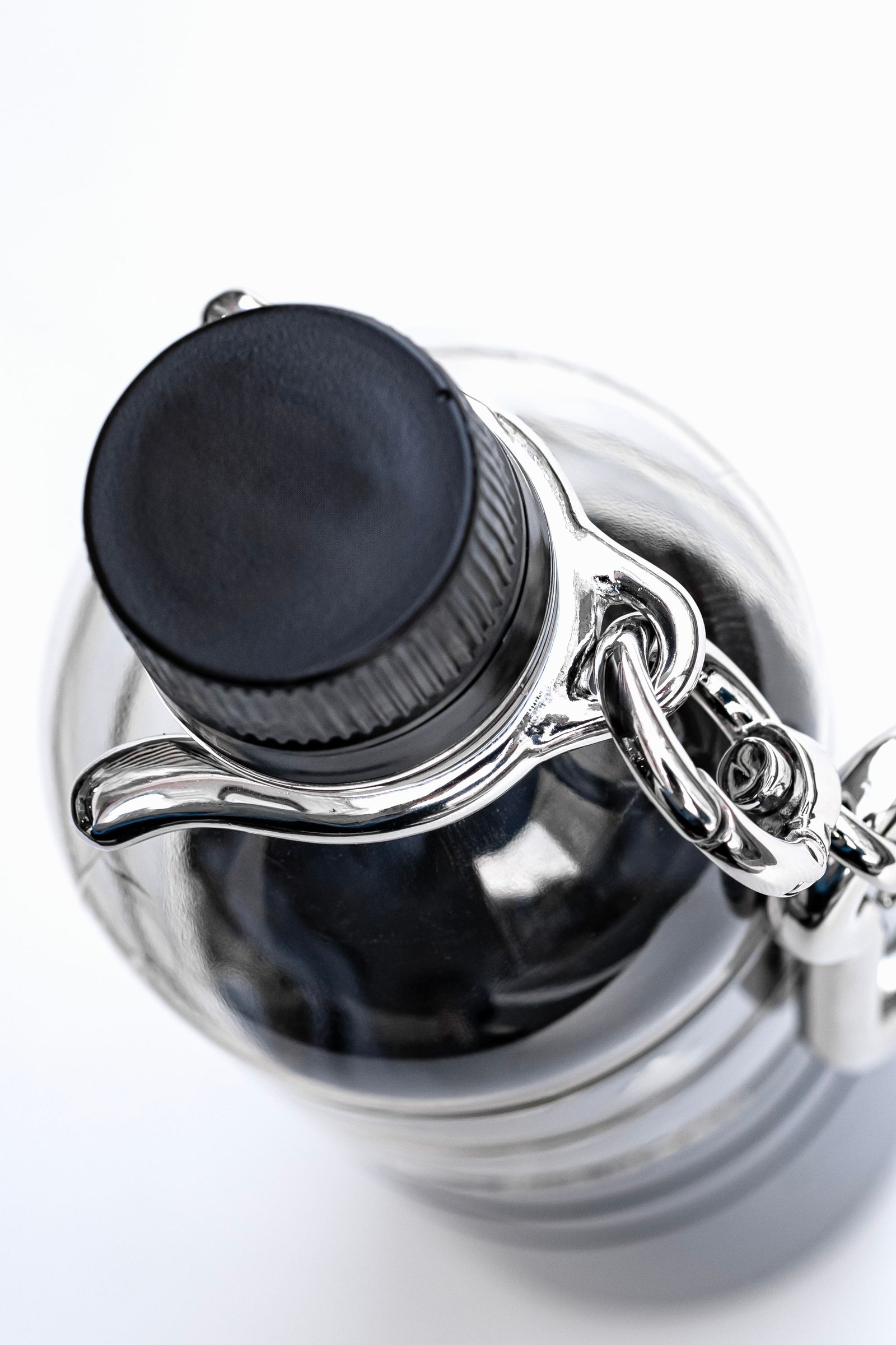 HIDAKA - PET BOTTLE HOLDER / SILVER | Retikle Online Store