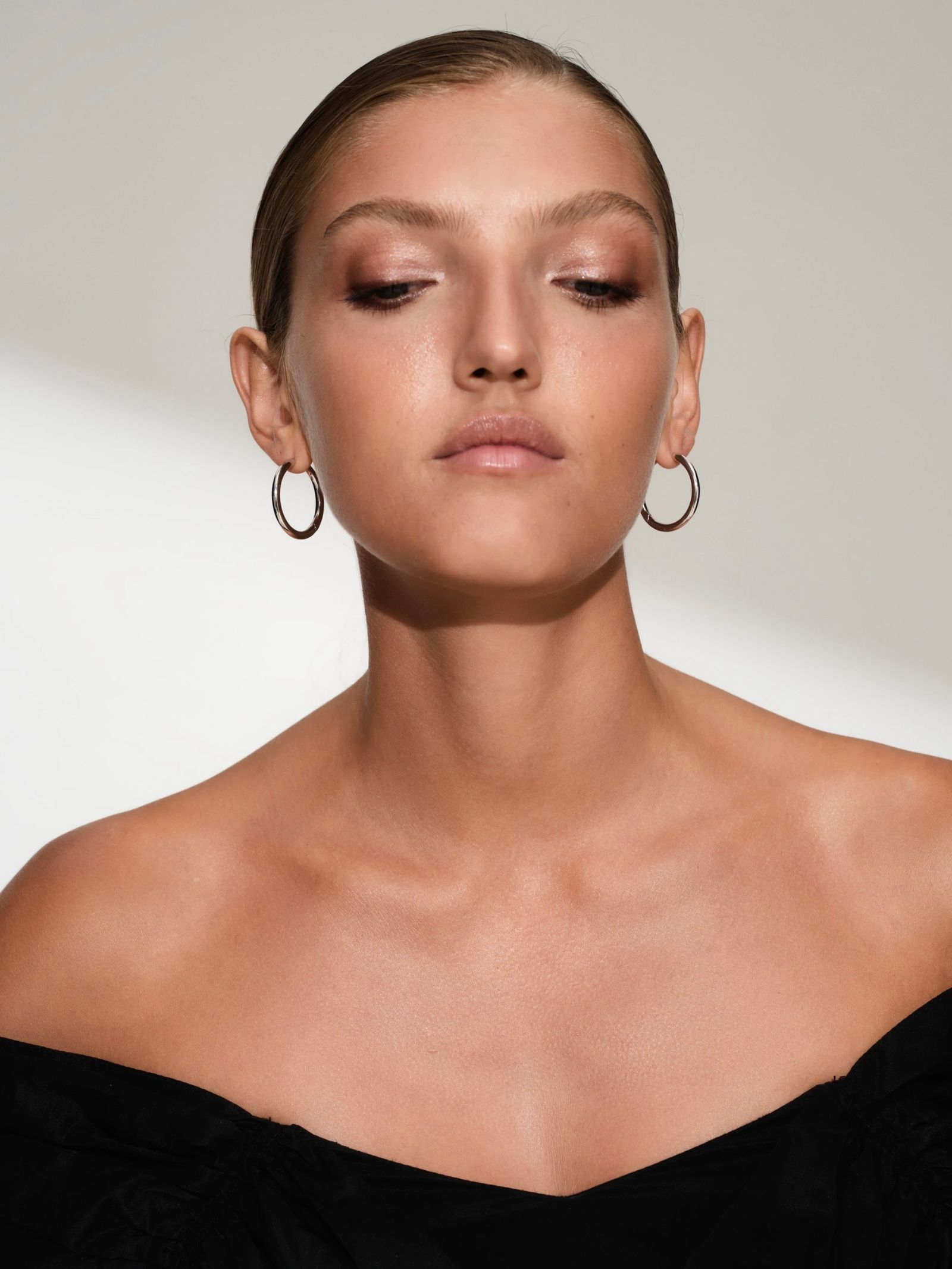 TOMWOOD - 【両耳用】クラシック フープ ピアス L / CLASSIC HOOP