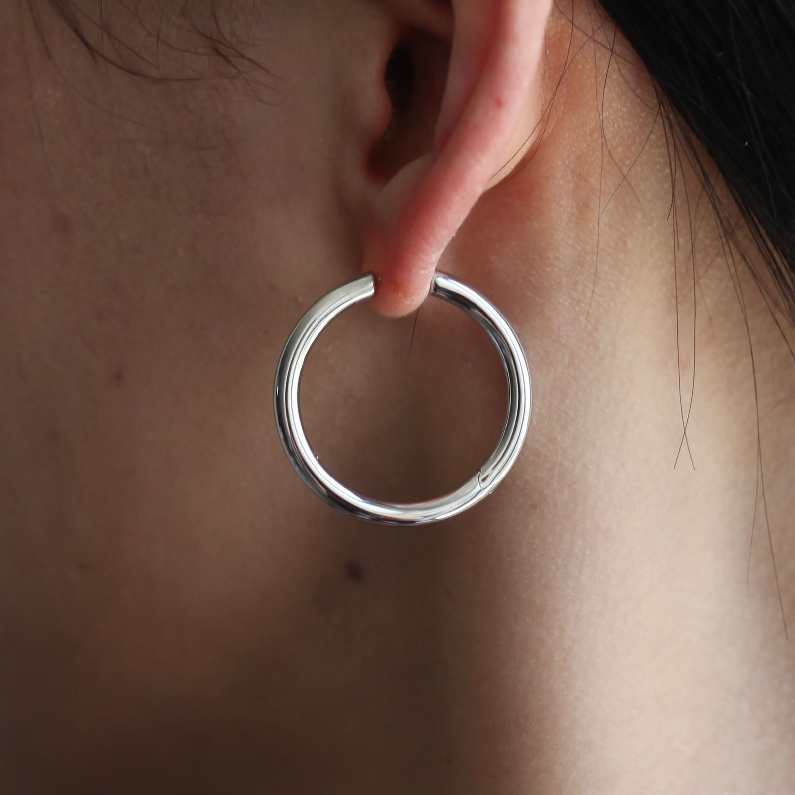 TOMWOOD - 【残りわずか】Classic Hoop Large(SILVER) | ACRMTSM