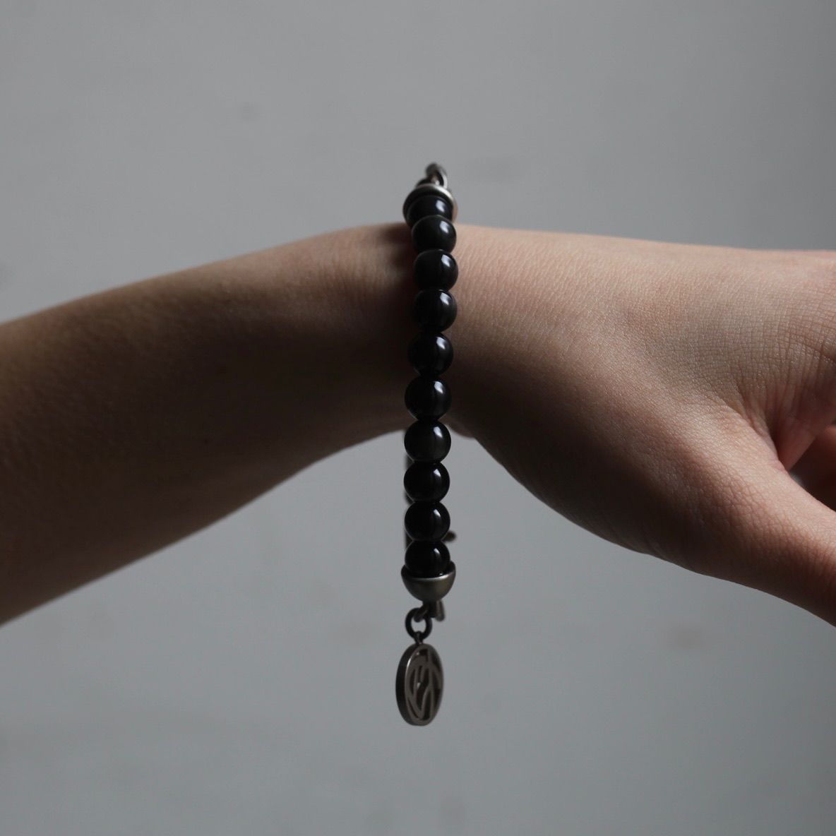 SOSHIOTSUKI - 【残りわずか】Half Juzu Bracelet(BLACK×SILVER