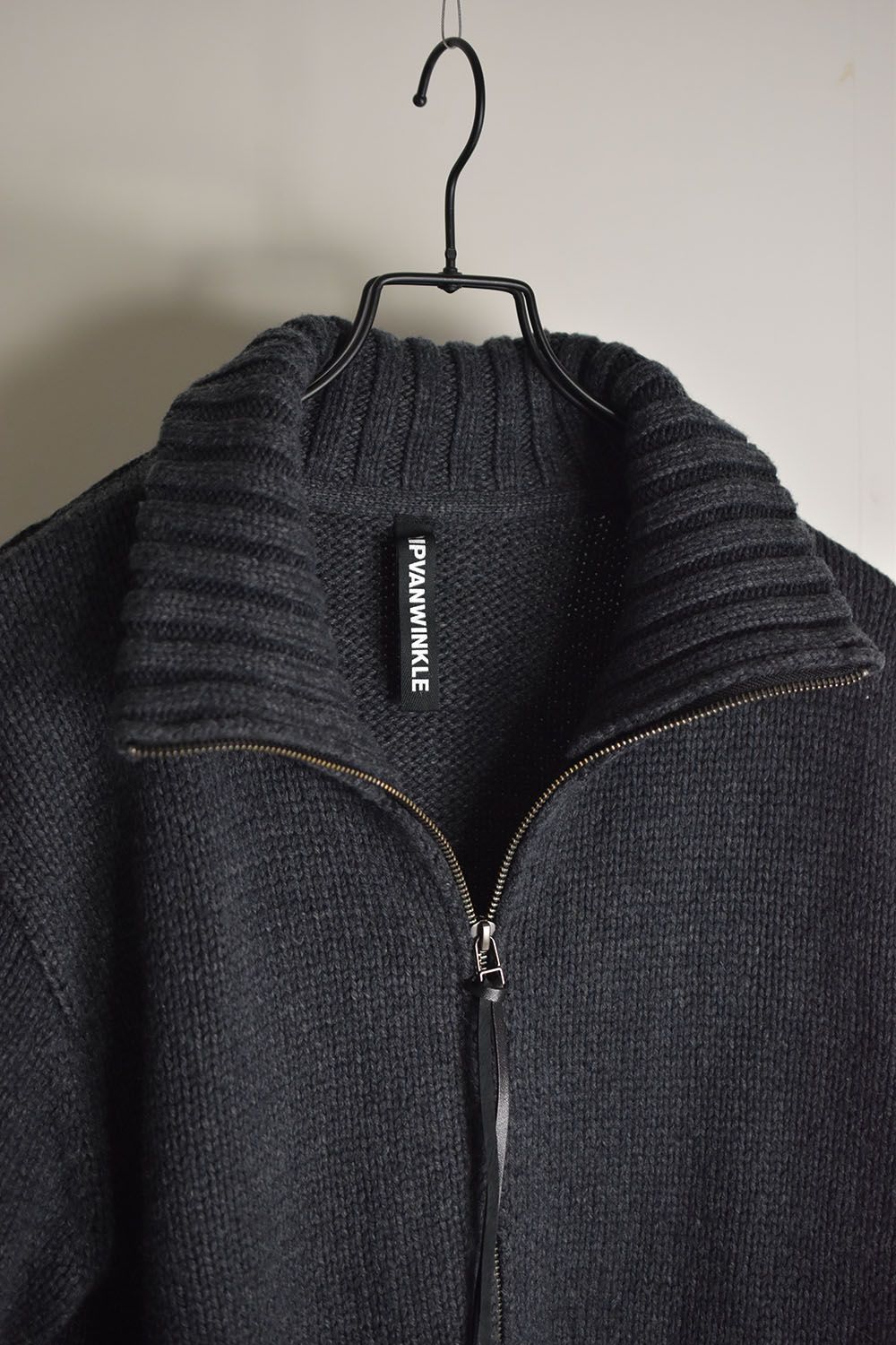 RIPVANWINKLE - Drivers Knit