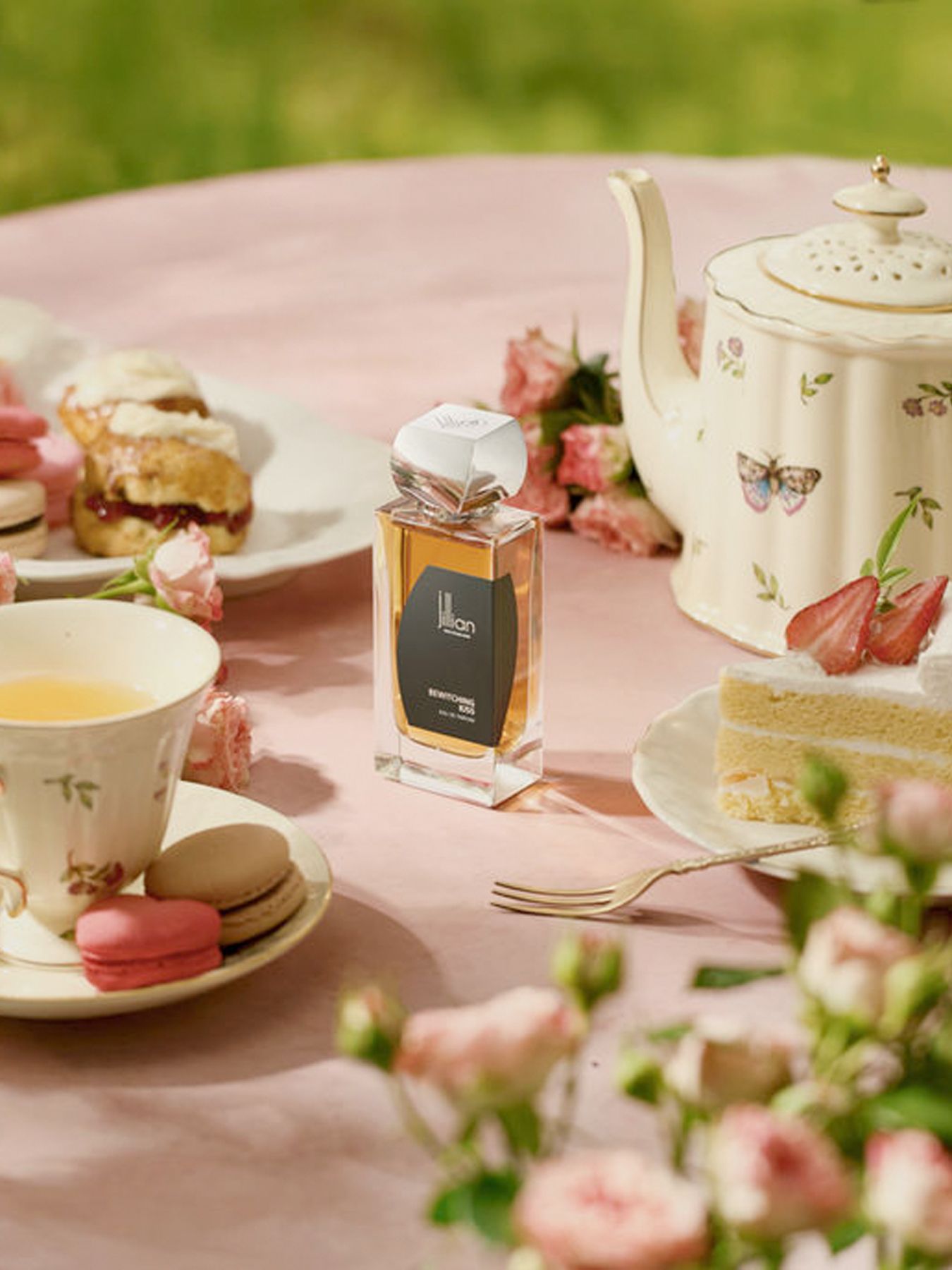 Jillian Switzerland - BEWITCHING KISS - EDP 50mL / ビーウィッチ