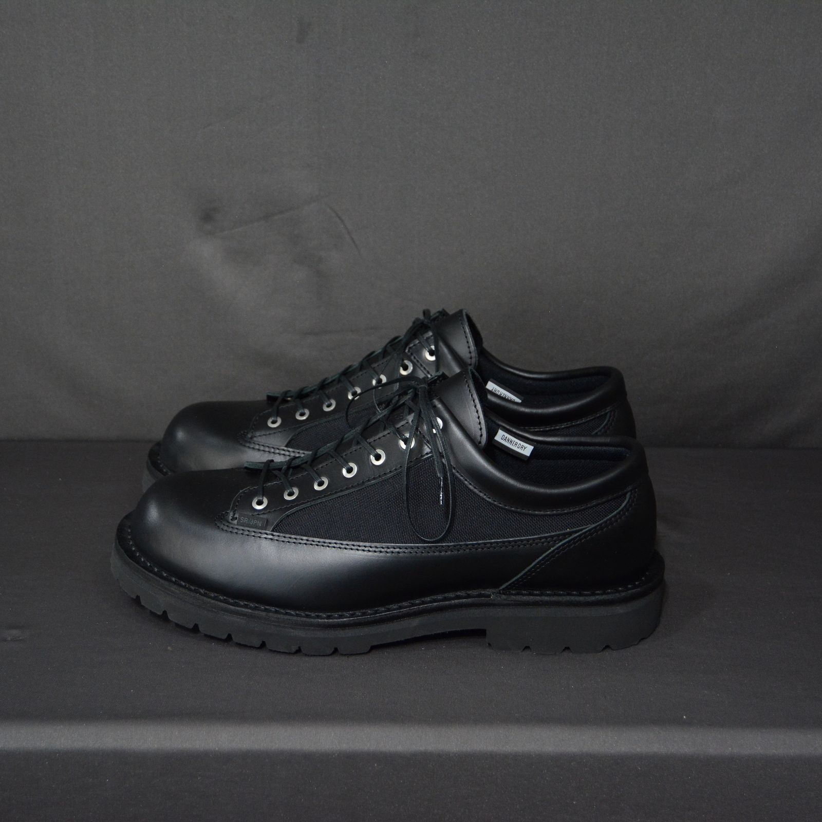 N.HOOLYWOOD - × DANNER CASCADE RANGE （BLACK） / ダナー ブーツ