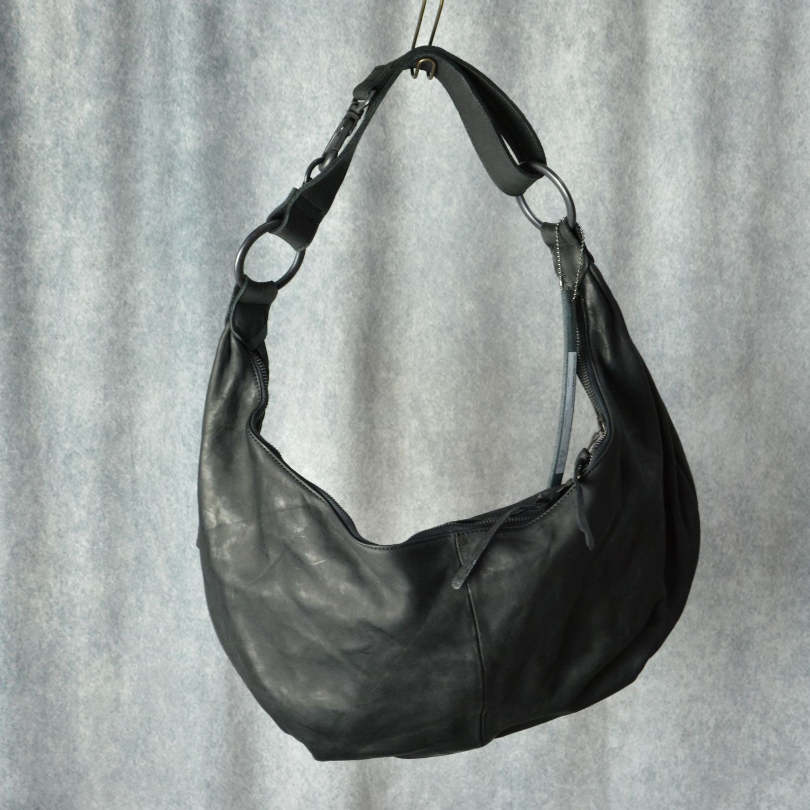 ISAMU KATAYAMA BACKLASH - ダブルショルダーレザー フルタンニン製品