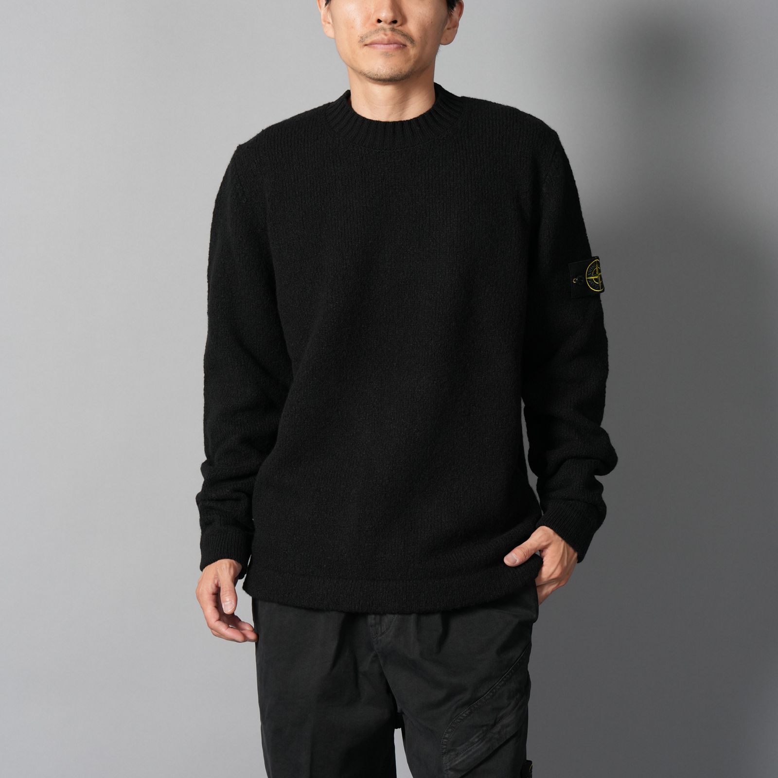 STONE ISLAND】ストーンアイランド 定番人気「ニット」のメンズ商品
