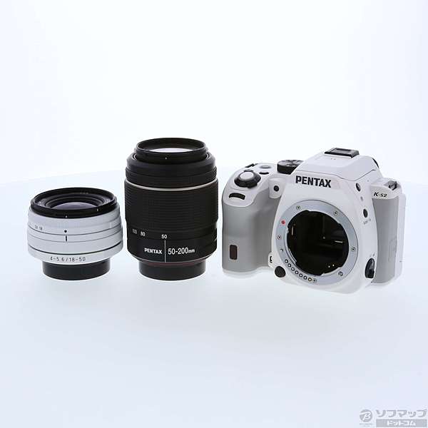 中古】K-S2 ダブルズームキット ホワイト (2042万画素／SDHC)／KS2