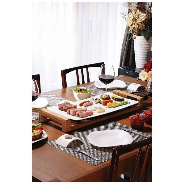 ホットプレート「テーブルグリル・ピュア（Table Grill Pure