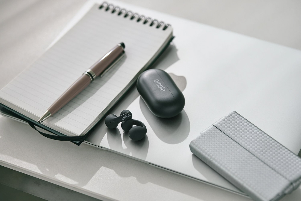 完全ワイヤレスイヤホン sound earcuffs Black×Black AM-TW02/BBC