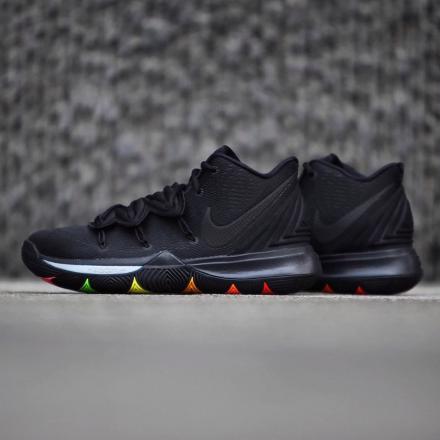 国内9月1日発売予定】ナイキ カイリー 5 EP ブラック/ブラック-マルチ