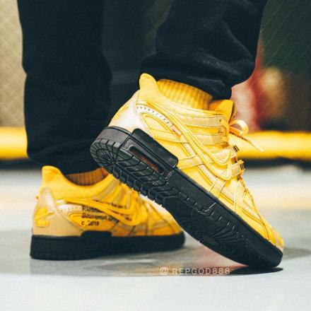 国内10月1日発売予定】オフホワイト × ナイキ エア ラバー ダンク