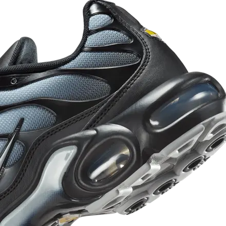 国内8月15日発売予定】 ナイキ ウィメンズ エア マックス プラス SE