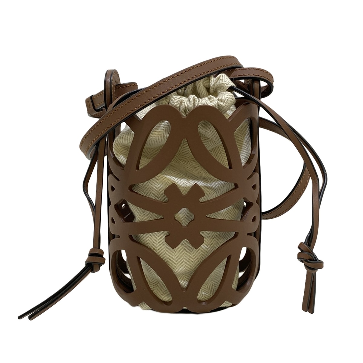 ロエベ/ショルダーバッグ/アナグラム カットアウト ポケット/タン