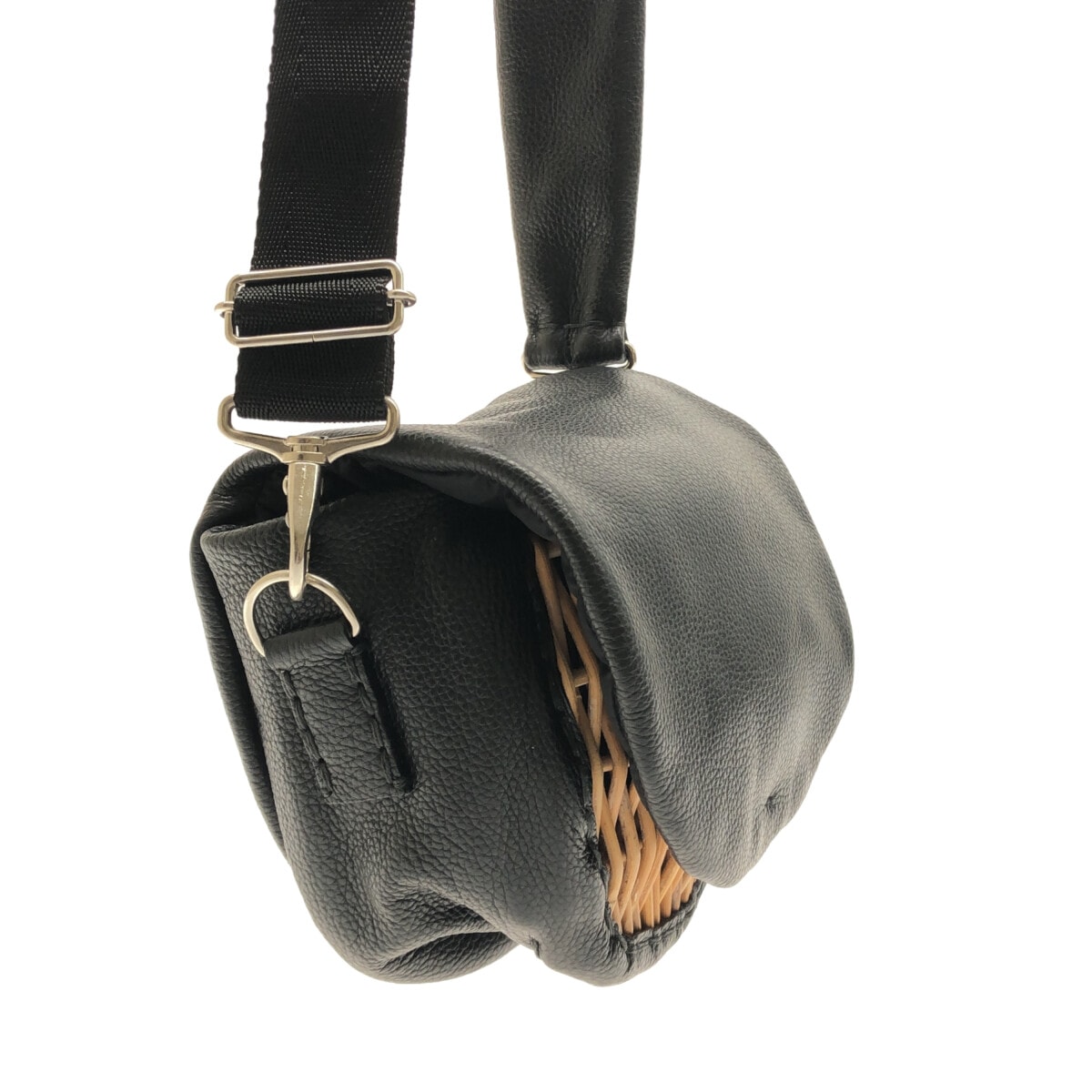 エバゴス/ショルダーバッグ/フニュ・シュリンク・ ボディバッグS/黒