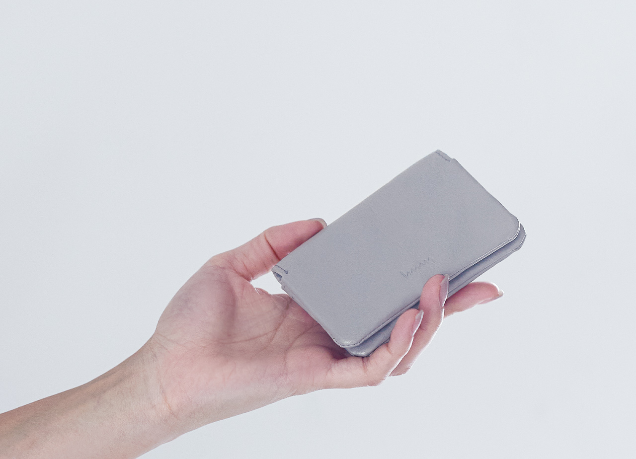 職人の手仕事 牛革の名刺入れ - hmny