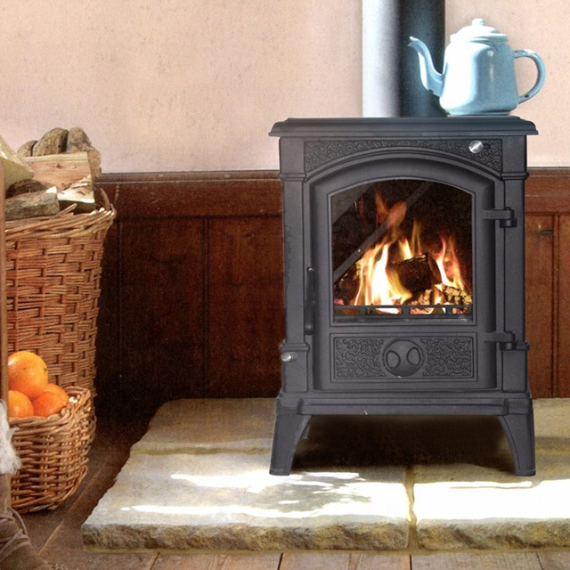 鋳物製 薪ストーブ通販｜おしゃれなインテリアを演出する薪ストーブを
