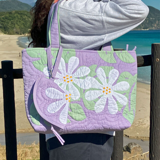 ハワイアンキルト バッグ モンステラ×ティアレ柄 ポーチ付き大