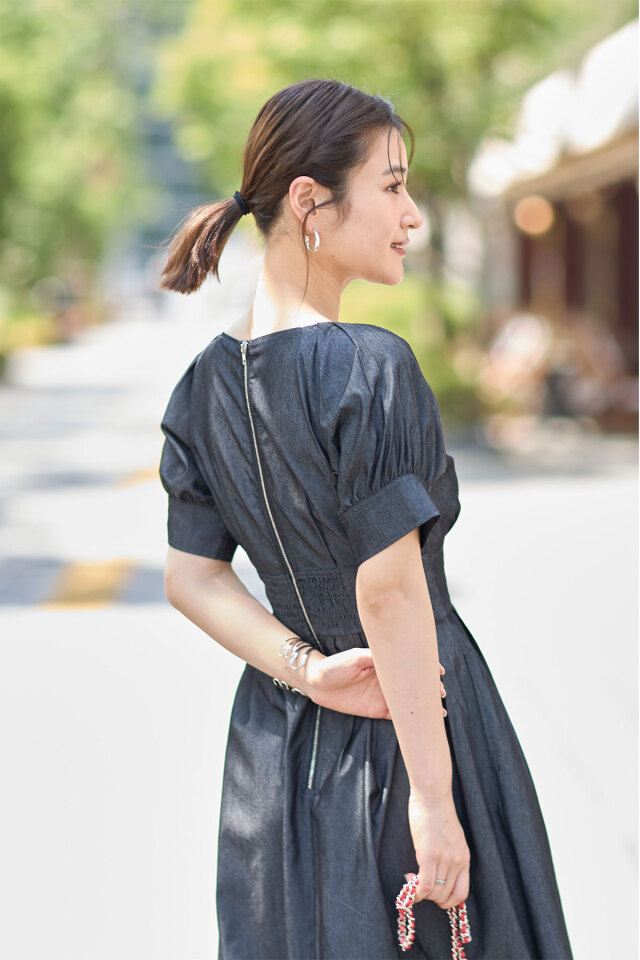 デニムタックワンピース