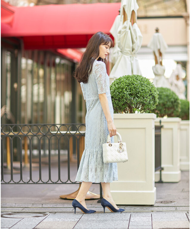 裾フレア切替レースワンピース