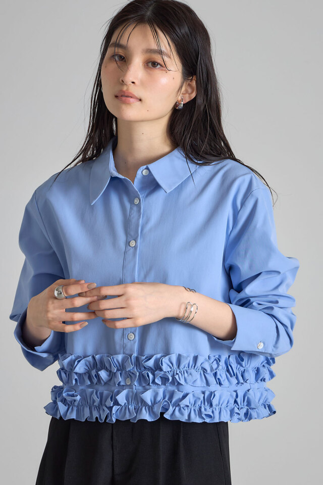 裾フリルブラウス