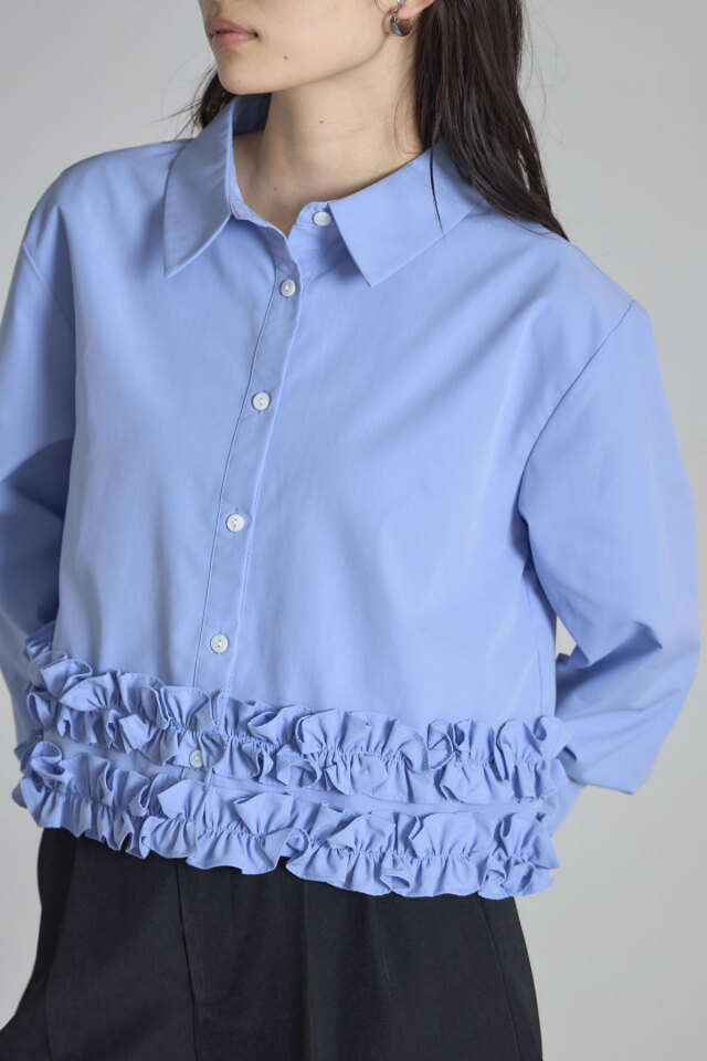 裾フリルブラウス