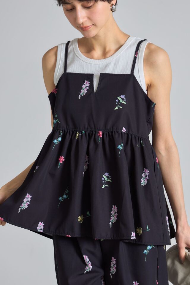 フラワープリントキャミソール※一部店舗のみ入荷