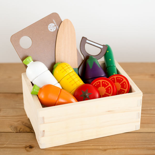 サラダセット木箱入り ウッディプッティ｜木のおもちゃ おもちゃの森