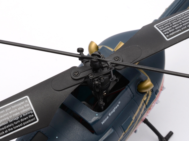 Nine Eagles ソロ・プロ 137 BO-105 (2.4GHz 4ch 小型電動ヘリコプター