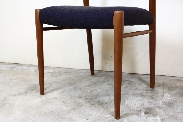 J.L.モラー（J.L.Moller） No.75 北欧 ダイニングチェア ネイビー