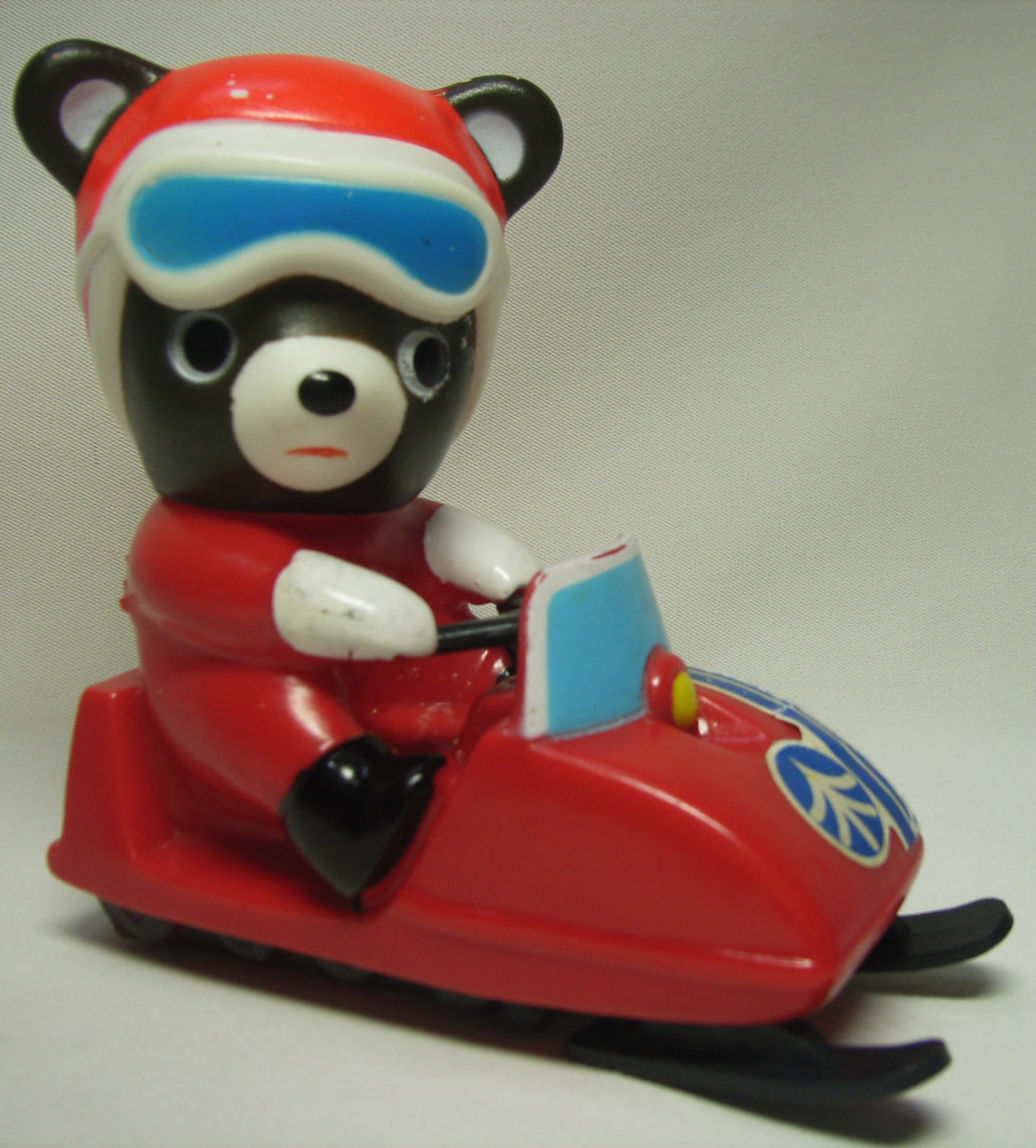 レア☆北海道拓殖銀行 クマのたくちゃん ソフビ人形 貯金箱 スノー