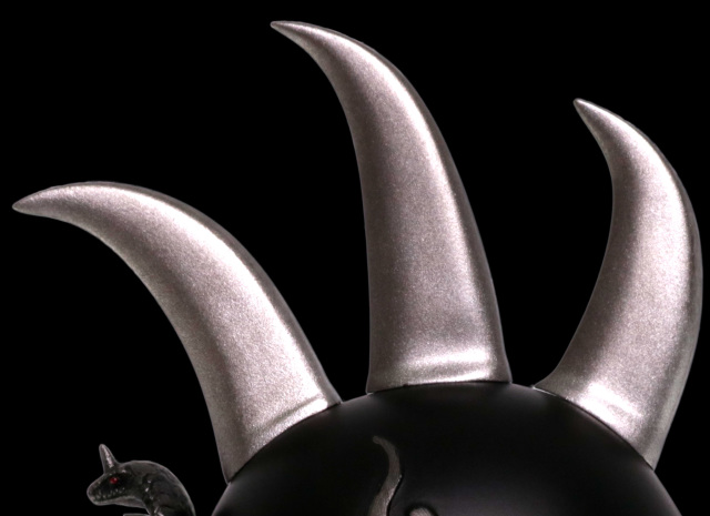 北斗の拳35周年企画“拳王兜”（1/4スケール）