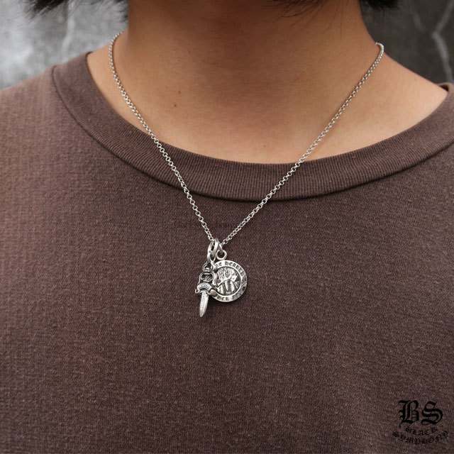 クロムハーツダガーチャーム#5＆エンジェルメダルチャーム＆ロール