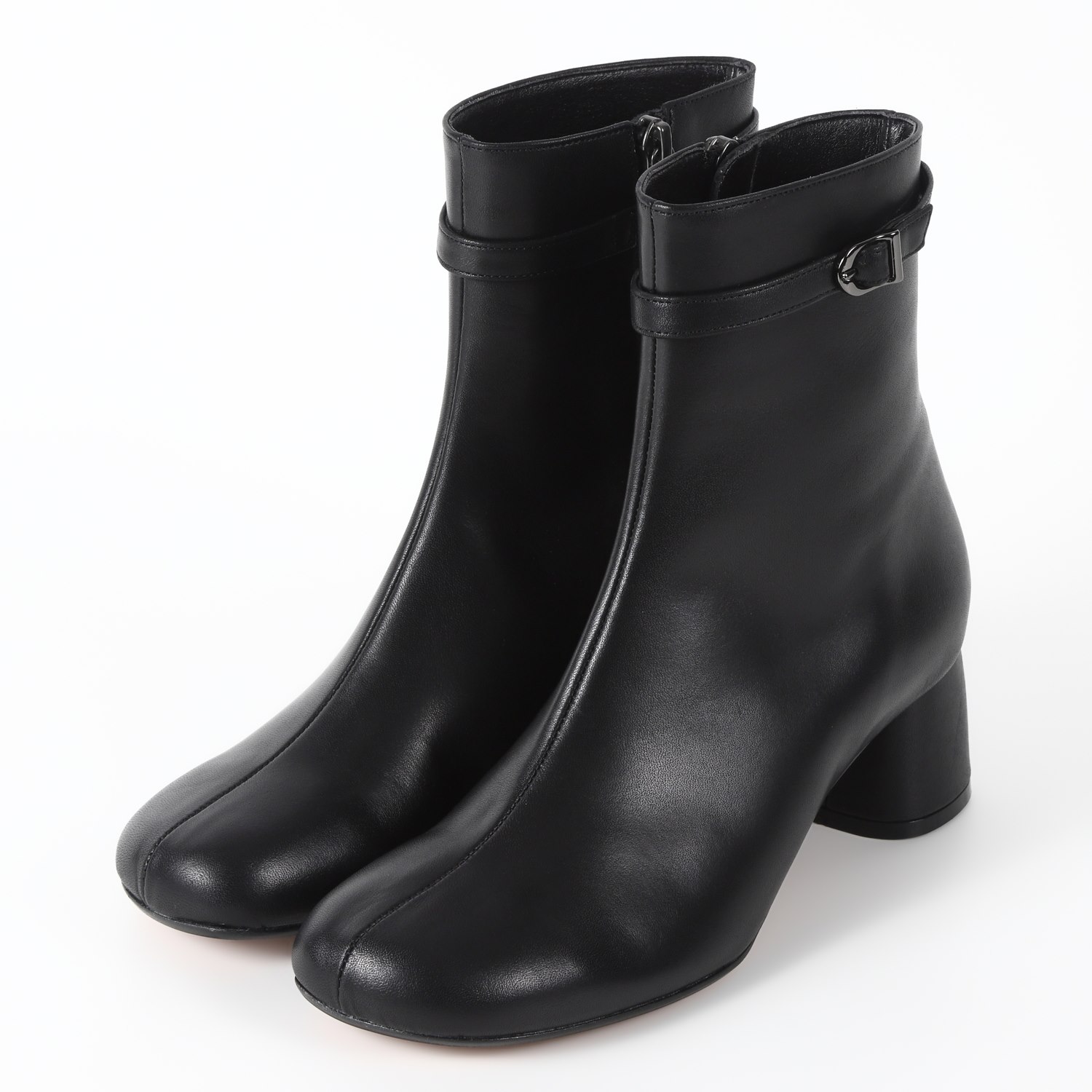 OUTLET】BARCLAY（バークレー）オブリークトゥショートブーツ ブラック