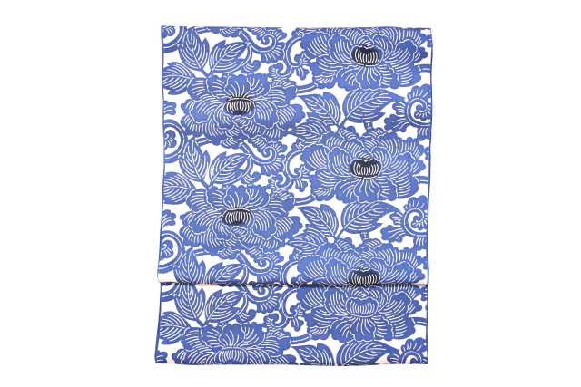 染名古屋帯』越後型 牡丹唐草 青