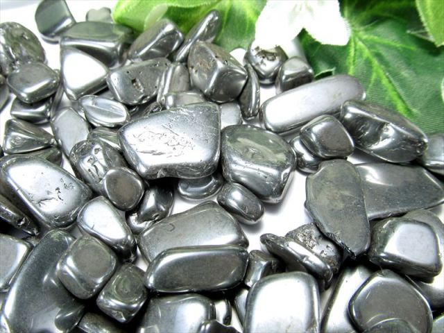 大粒サイズ テラヘルツ鉱石 さざれ石 100g 約7mm-31mm 激レア つるりと