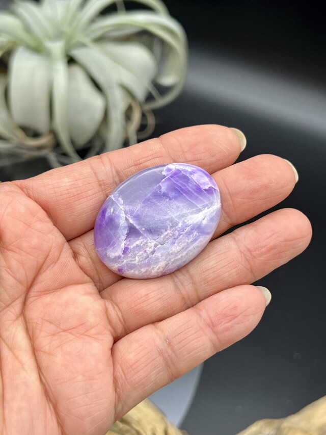 スギライト・カボション（Polished with LOVE） SUG026