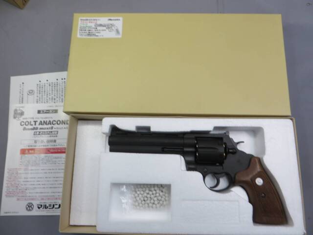 マルシン】コルトアナコンダ 6in ブラック HW 6mmBB・木製グリップ X