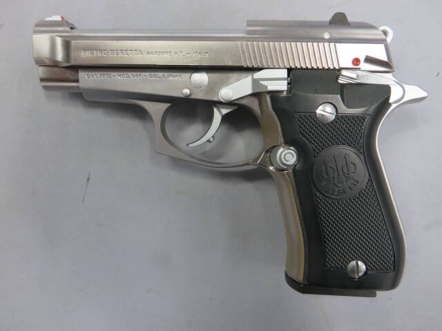 ウエスタンアームズ】ベレッタM84FS シルバー