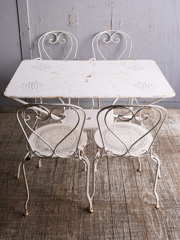 フレンチ アンティーク アイアン ガーデンテーブル（1）＆チェア（4