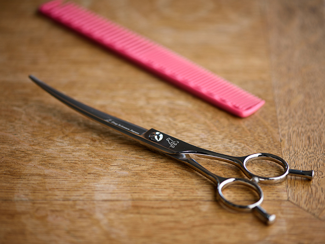 スライド・ストローク・カーブシザー