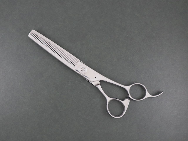 心 SK2-611 美容師用 理容師用 トリマー用 中古セニング ハサミ屋はやし